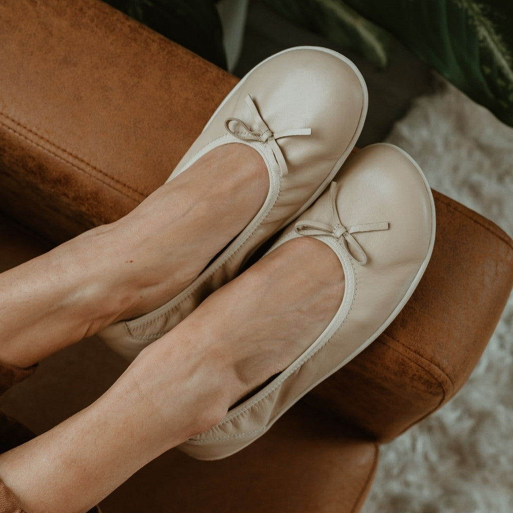 heels with beige dress Eliza Scalloped Flat