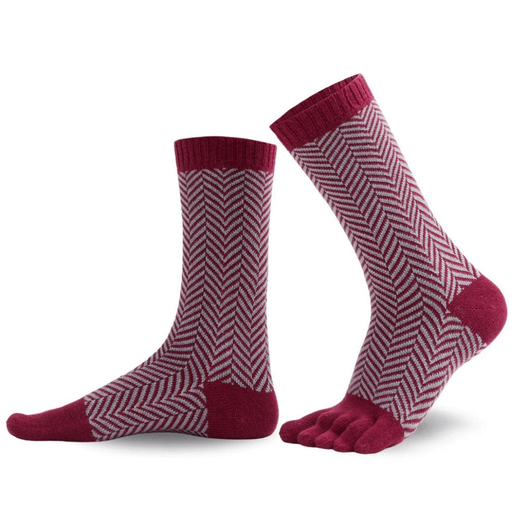 Wine Red and Light Grey Knitido Sill houndstooth patterned crew cut toe socks with a wine red color blocks at the toes, heels, and top of the socks. Right sock is shown facing left with the left sock bent behind it against a white background. #color_wine-red-light-grey