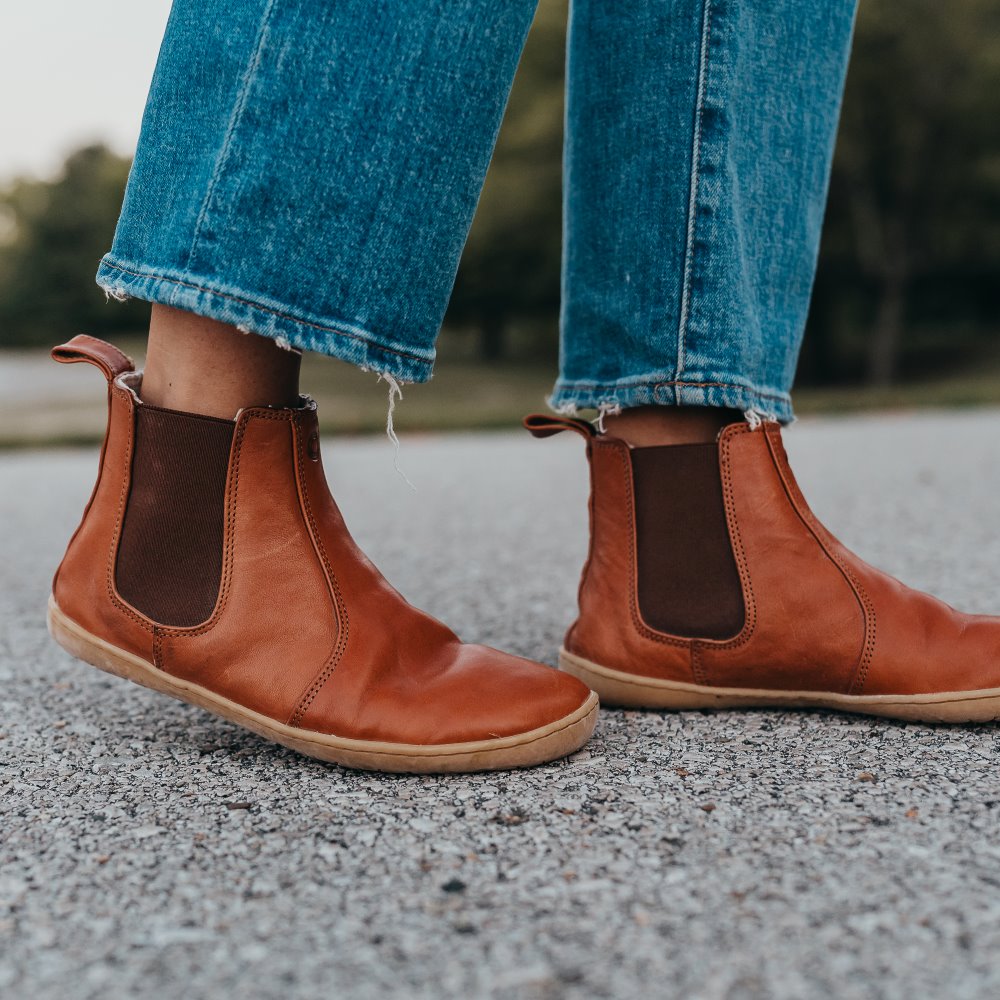 Chelsea boots barefoot fashion