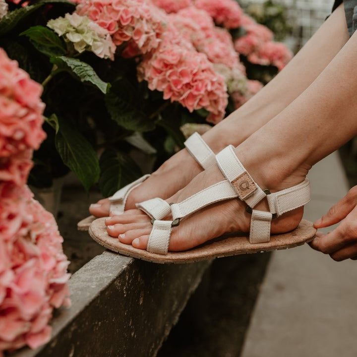 mukishoes-solstice-cream-left-