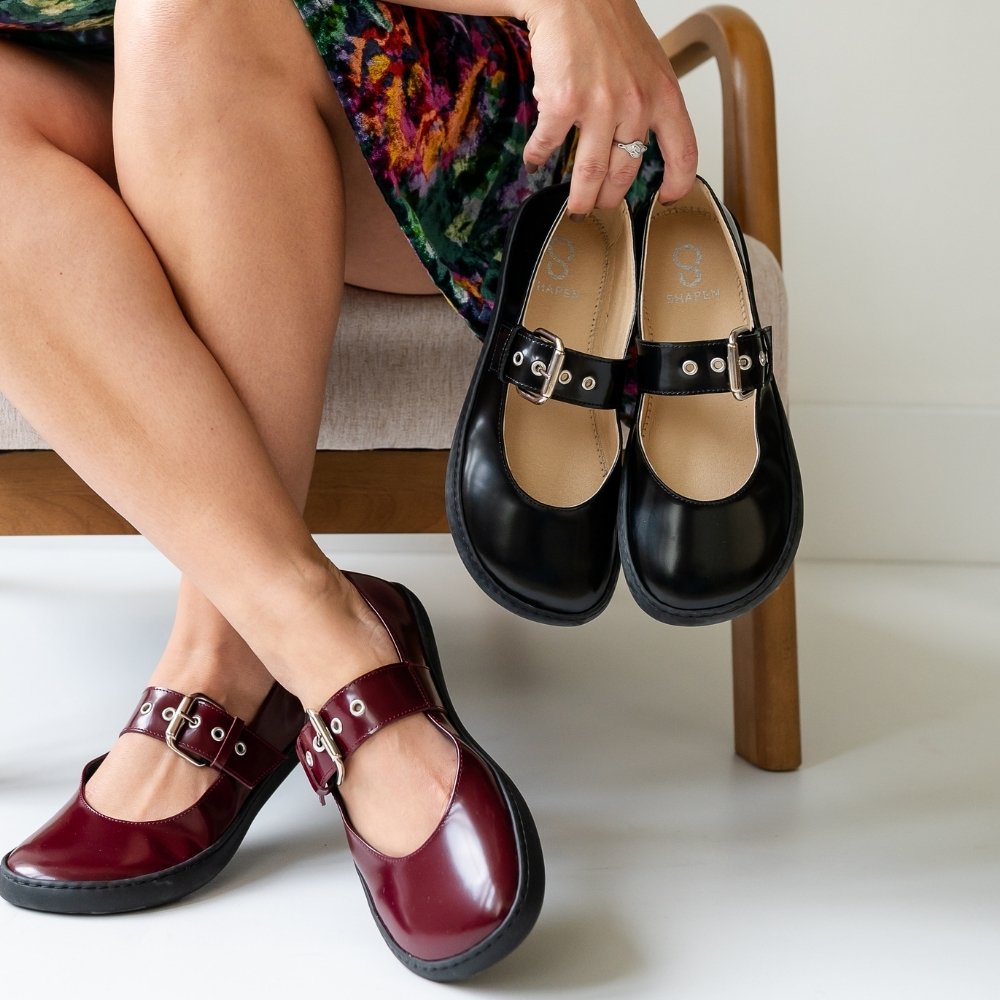 barefoot dress shoes women | Anya's Shop Abercrombie & Fitch CORSET 26SS Leather shoes slip into these golden Size:2-3y