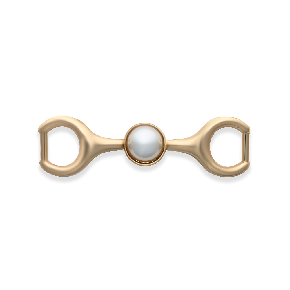 A gold metal accessory for the Shapen Versa Loafer. Chain is attached by a D shape on either side that tapers into holding a pearl detail in the middle against a white background. #color_gold-pearl