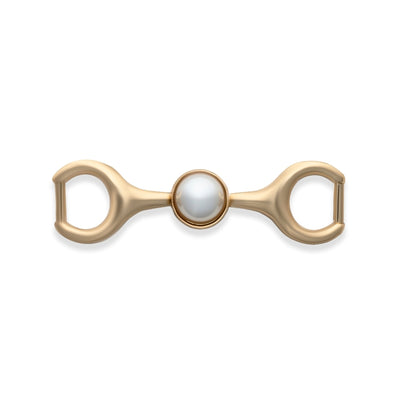 A gold metal accessory for the Shapen Versa Loafer. Chain is attached by a D shape on either side that tapers into holding a pearl detail in the middle against a white background. #color_gold-pearl
