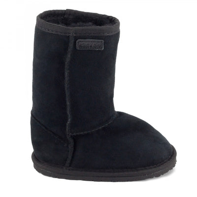 A photo of kids Zeezoo dingo boots made with suede lined with sheepskin and rubber soles. The boots are black in color and they go around the mid calf. The right boot is shown from the right side against a white background. #color_black