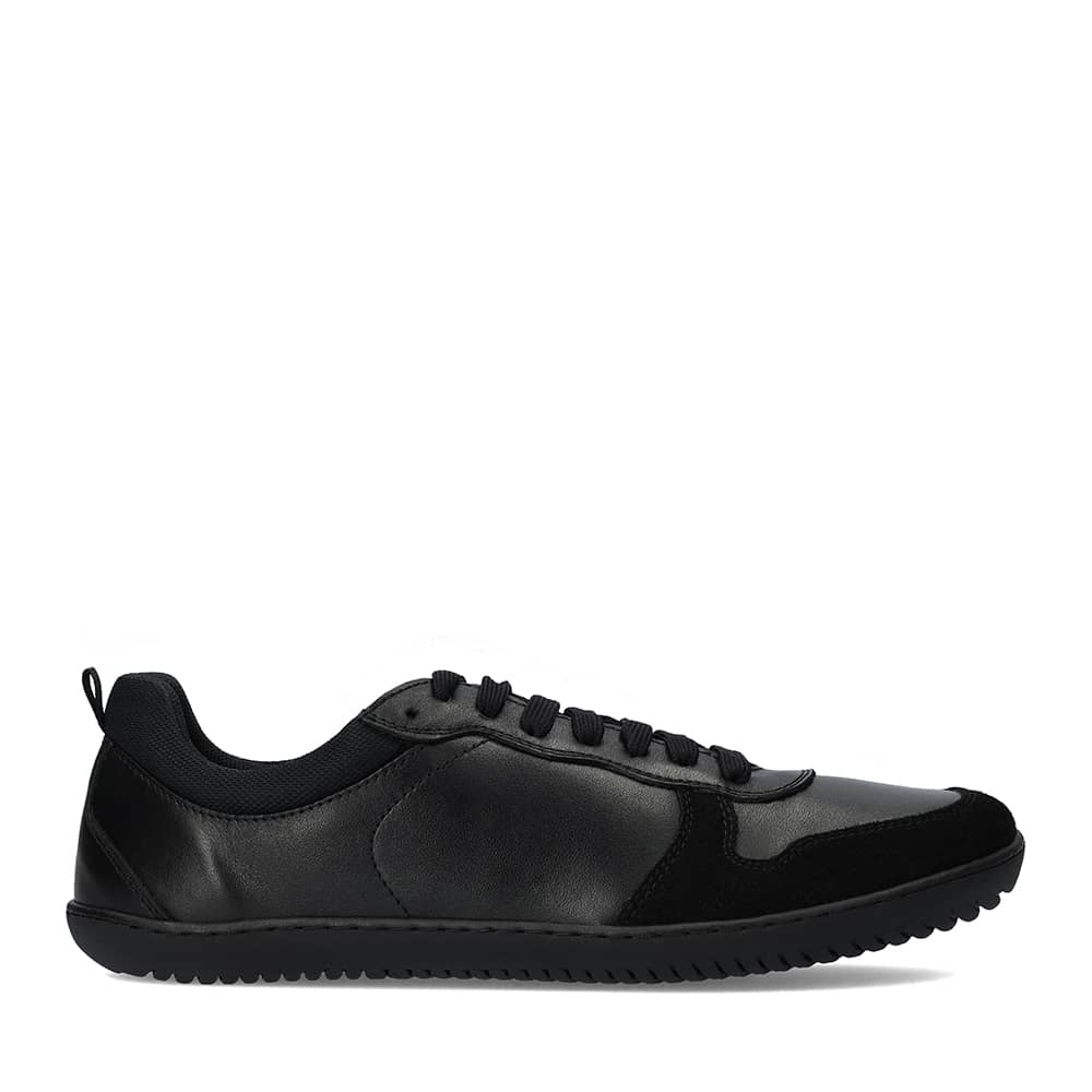 Groundies Orlando Sneaker - Black - 38 - Like New